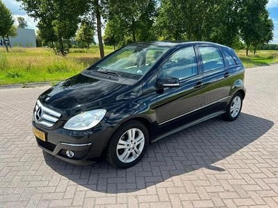 Zwart Gebruikt 2009 Mercedes 200 Stationwagen | € 1.950 (Super prijs)