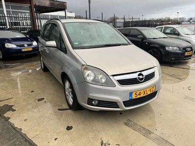 tweedehands Opel Zafira 1.6 Temptation