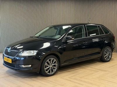 Zwart Gebruikt 2018 Skoda Rapid Drive Hatchback | € 10.995 (Goede deal)