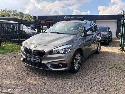 Grijs Gebruikt 2017 BMW 220 Active Tourer MPV | € 16.999 (Iets duurder)