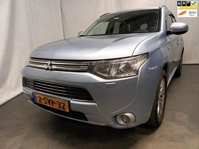 tweedehands Mitsubishi Outlander 2.0 PHEV Intense + Airco - Navi