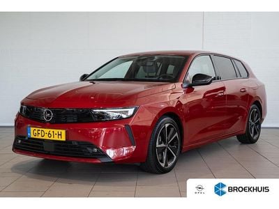 Rood Gebruikt 2024 Opel Astra Edition Stationwagen | € 28.445 (Goede deal)