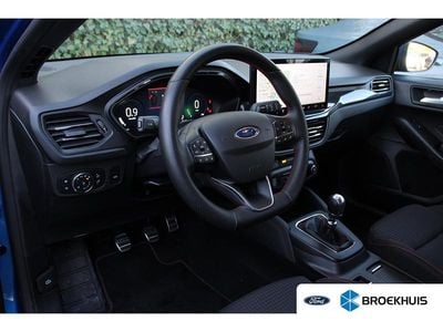 Blauw Occasion 2024 Ford Focus ST-Line X Stationwagen | € 29.895 (Duur)