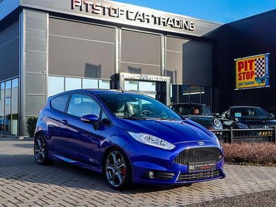Blauw Occasion 2016 Ford Fiesta Style Hatchback | € 15.750