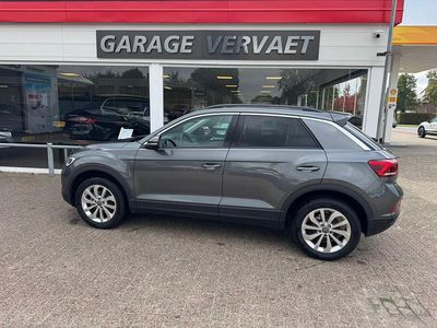 Suv Gebruikt 2025 VW T-Roc Edition SUV | € 33.950 (Goede deal)