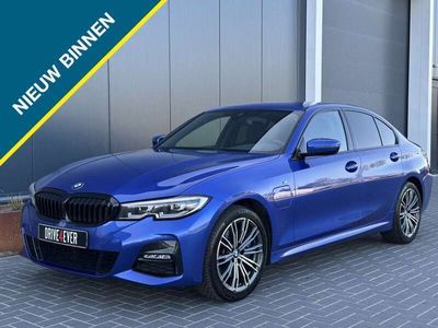 BMW 330e