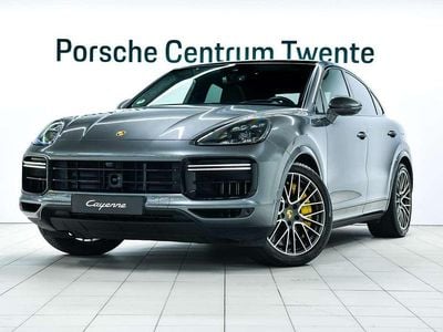 Occasion Porsche Cayenne Turbo S 681 PK (500 kW) 2023 Grijs, metallic lak SUV