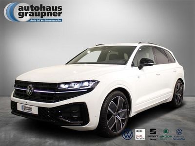 Wit Occasion 2024 VW Touareg R-line SUV | € 110.424 (Duur)