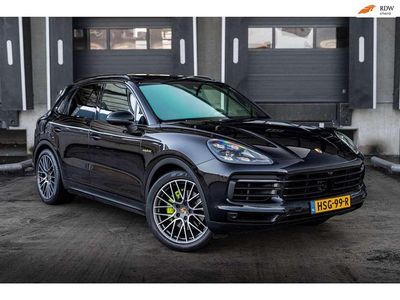 Zwart (metallic) Occasion 2018 Porsche Cayenne SUV | € 54.949 (Eerlijke prijs)
