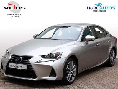 Lexus IS300h