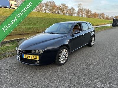 Zwart Gebruikt 2007 Alfa Romeo 159 Stationwagen | € 1.650