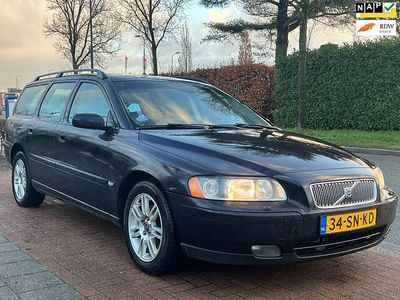 Blauw Occasion 2006 Volvo V70 Stationwagen | € 4.250 (Eerlijke prijs)