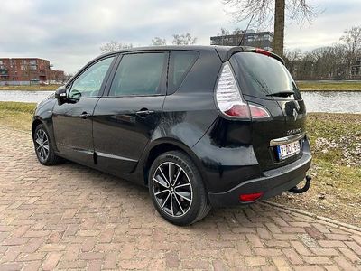 Occasion Renault Scénic 110 PK (80 kW) 2012 MPV