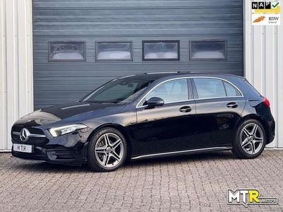 Occasion Mercedes A180 Business 136 PK (100 kW) 2019 Zwart Hatchback