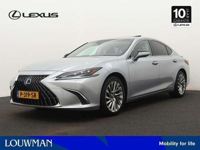 Lexus ES300