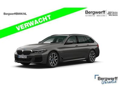 tweedehands BMW 530 5-SERIE Touring e M-Sport - Trekhaak - ACC - Hifi - Stuurwiel Verwarmd