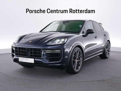 Blauw Occasion 2024 Porsche Cayenne Turbo E-Hybrid SUV | € 194.750 (Iets duurder)