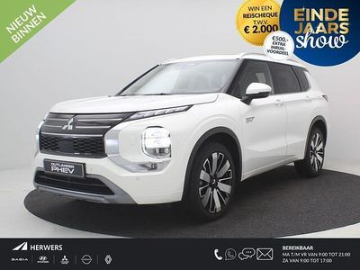 Wit Nieuw 2025 Mitsubishi Outlander Instyle SUV | € 54.995 (Super prijs)