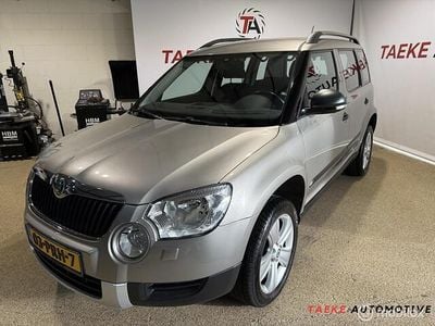 Beige Gebruikt 2011 Skoda Yeti Comfort SUV | € 4.950 (Eerlijke prijs)