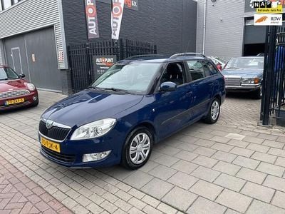 Blauw Occasion 2011 Skoda Fabia Ambition Hatchback | € 3.499 (Eerlijke prijs)