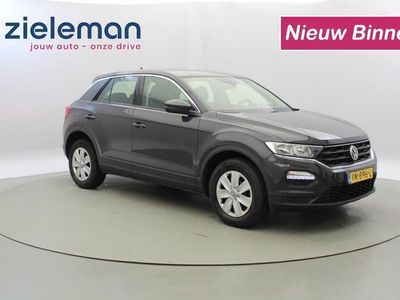 tweedehands VW T-Roc 1.0 TSI Comfortline - Carplay, Navi