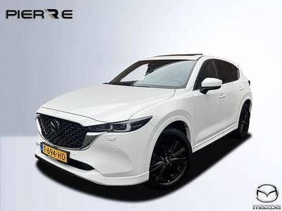 Rhodium white (wit metallic) Gebruikt 2023 Mazda CX-5 Takumi-Line SUV | € 39.845 (Duur)