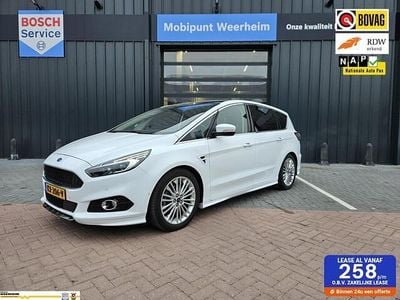 Wit Occasion 2017 Ford S-MAX Titanium MPV | € 15.950 (Iets duurder)