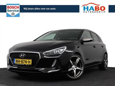 Zwart Occasion 2017 Hyundai i30 Edition Hatchback | € 12.945 (Iets duurder)