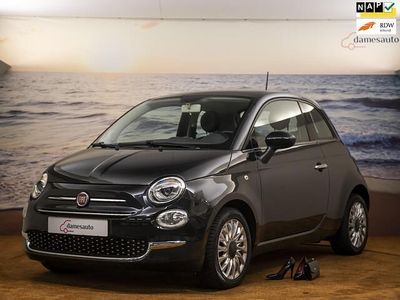 Zwart (metallic) Gebruikt 2017 Fiat 500 Lounge Hatchback | € 8.950 (Eerlijke prijs)