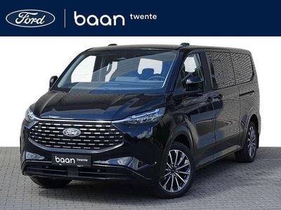 Zwart, metallic lak Nieuw 2025 Ford Tourneo Titanium X MPV | € 68.400 (Iets duurder)