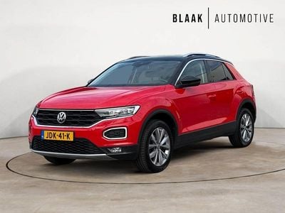 Rood Gebruikt 2020 VW T-Roc Style SUV | € 24.290 (Goede deal)