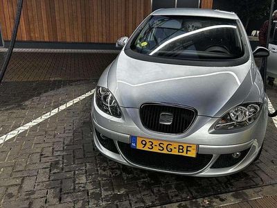 Grijs Occasion 2006 Seat Altea Reference MPV | € 2.000 (Eerlijke prijs)