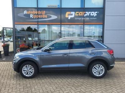 Grijs Gebruikt 2020 VW T-Roc Business SUV | € 20.500 (Goede deal)
