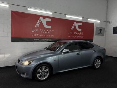 Blauw Occasion 2006 Lexus IS250 Business Edition Sedan | € 6.999 (Goede deal)