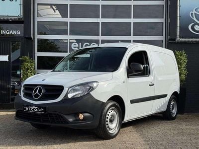 Mercedes Citan 109