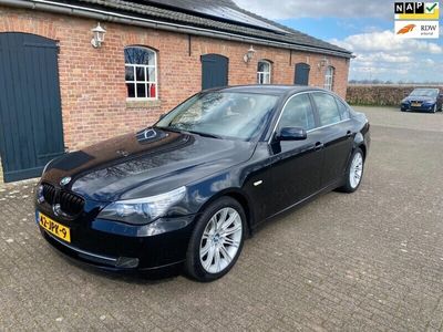 BMW 523