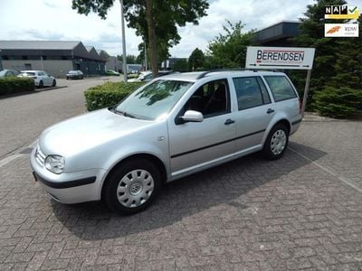 VW Golf IV