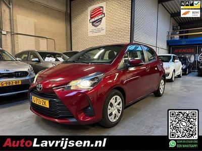Rood Occasion 2019 Toyota Yaris Active Hatchback | € 15.488 (Eerlijke prijs)