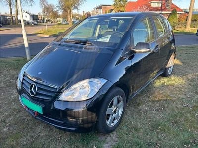 Zwart Gebruikt 2011 Mercedes A160 Business MPV | € 2.750 (Super prijs)