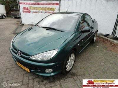 Groen Gebruikt 2003 Peugeot 206 CC Roland Garros Cabriolet | € 1.500 (Eerlijke prijs)