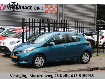 tweedehands Toyota Yaris 1.3 VVT-i ASPIRATION 100% ONDERHOUDEN !! Nieuwe Al