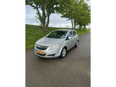 tweedehands Opel Corsa 1.4-16V Business