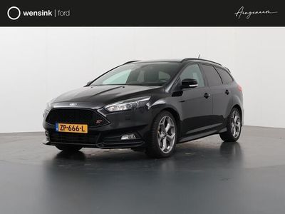 tweedehands Ford Focus Wagon 2.0 ST 250PK | Bi-Xenon Koplampen | Winterpa