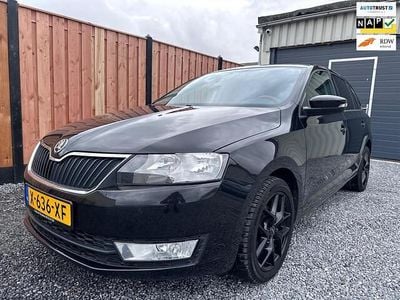 Zwart Gebruikt 2016 Skoda Rapid Stationwagen | € 7.450 (Eerlijke prijs)