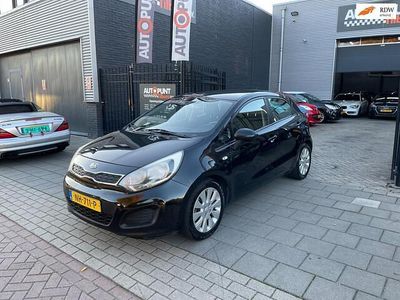Zwart Gebruikt 2012 Kia Rio Comfort Hatchback | € 2.999 (Eerlijke prijs)