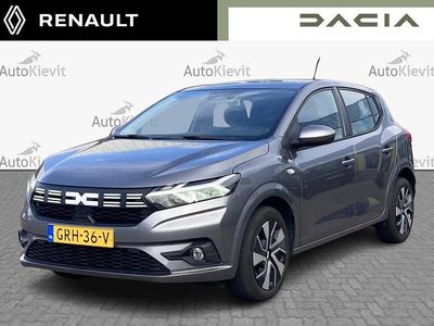 Hatchback Occasion 2024 Dacia Sandero Expression Hatchback | € 17.450 (Eerlijke prijs)