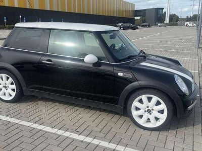 Occasion Mini Cooper Pepper 116 PK (85 kW) 2003 Zwart Hatchback