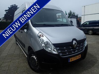 tweedehands Renault Master T35 2.3 dCi L2H3 ZEER NETTE AUTO VOORZIEN VAN AIR