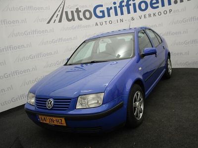Occasion VW Bora 116 PK (85 kW) 2002 Blauw Sedan