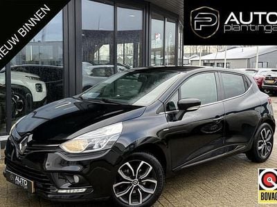 Zwart Occasion 2017 Renault Clio IV LIMITED Hatchback | € 7.245 (Eerlijke prijs)